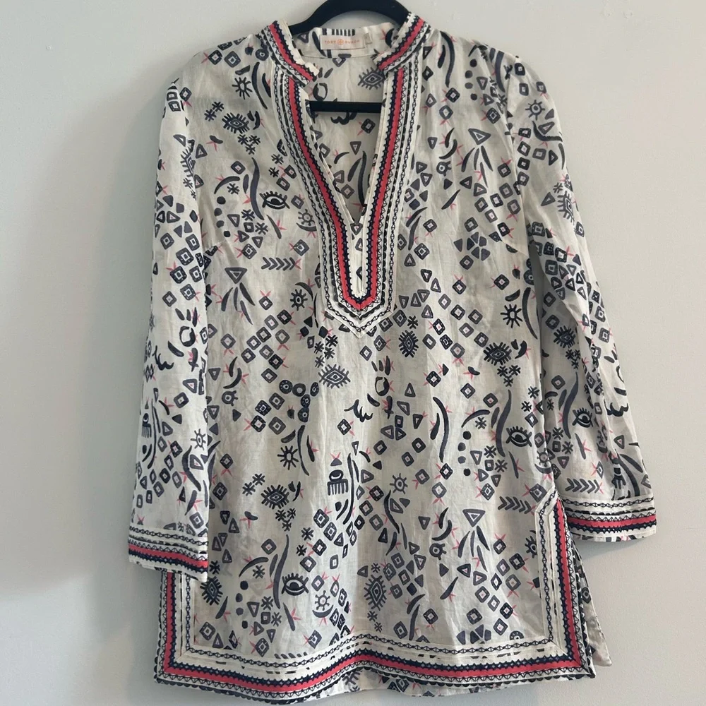 Tory Burch White and Black Patterned Tunic